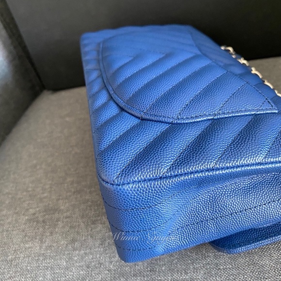 Like New Blue Chevron Small double flap in SHW - Picture 4 of 16